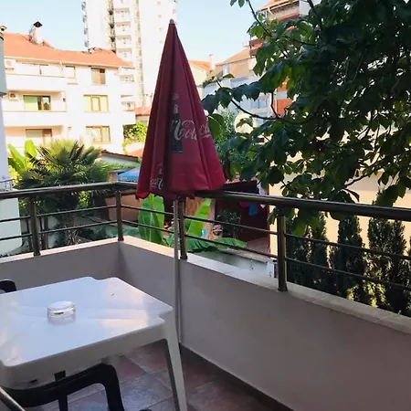 джорджия Gæstehus Kiten (Burgas)