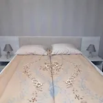 Konukevi джорджия 3*