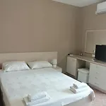 джорджия Konukevi 3*